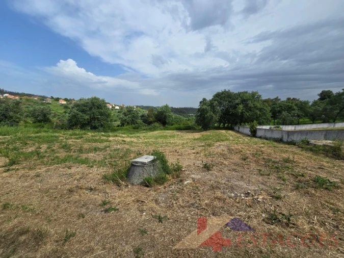 Terreno para Venda em Santiago e São Simão de Litém e Albergaria dos Doze Foto 9