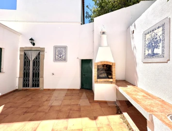 Moradia T4 para Venda em São Brás de Alportel