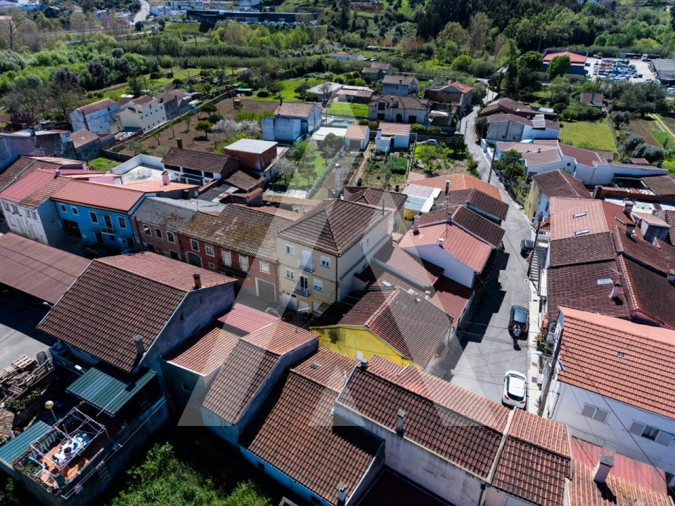 Prédio para Venda em Trouxemil e Torre de Vilela Foto 18