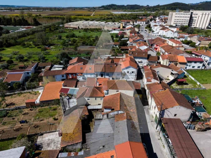 Prédio para Venda em Trouxemil e Torre de Vilela Foto 20