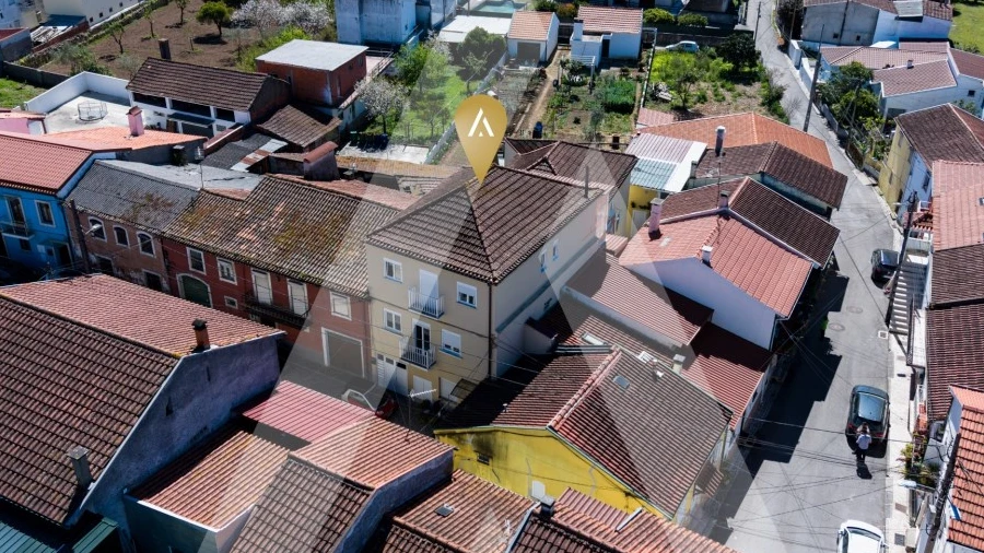 Prédio para Venda em Trouxemil e Torre de Vilela