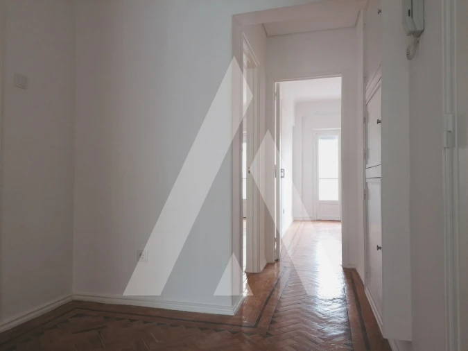 Apartamento T2 para Arrendamento em Alcantara Foto 13