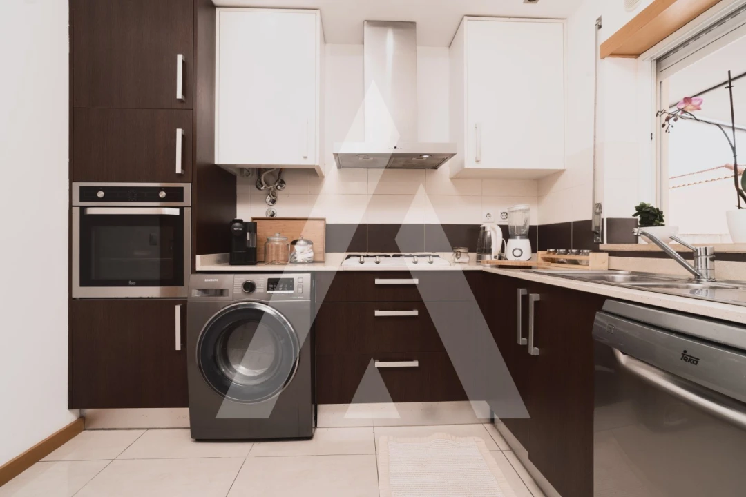 Apartamento T3 para Venda em Poiares (Santo Andre) Foto 8