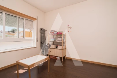 Apartamento T3 para Venda em Poiares (Santo Andre)