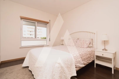 Apartamento T3 para Venda em Poiares (Santo Andre)