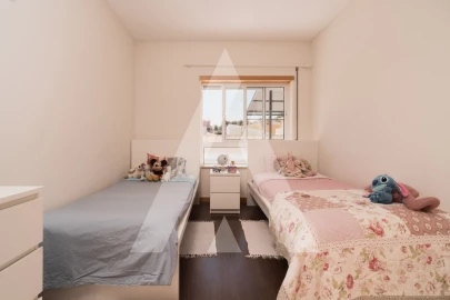 Apartamento T3 para Venda em Poiares (Santo Andre)