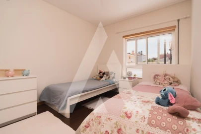 Apartamento T3 para Venda em Poiares (Santo Andre)