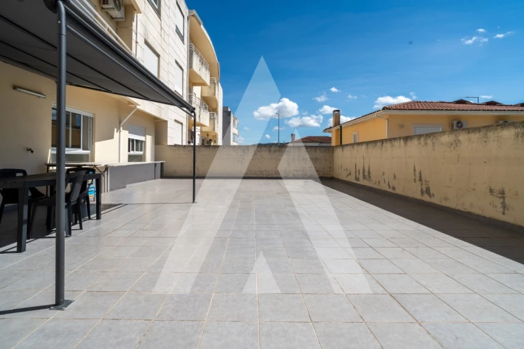 Apartamento T3 para Venda em Poiares (Santo Andre) Foto 27