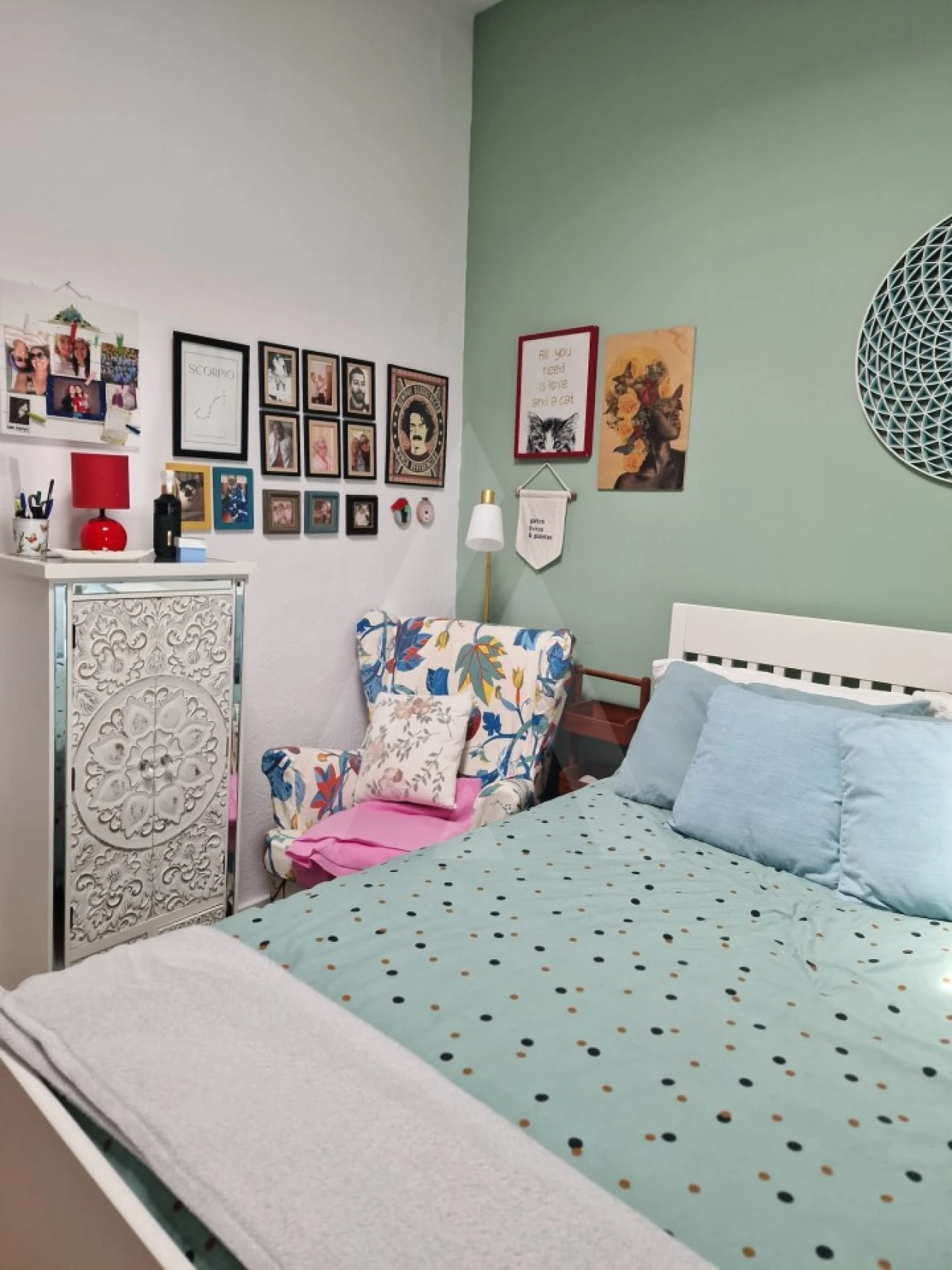 Moradia T2 para Venda em São Pedro da Cadeira Foto 6