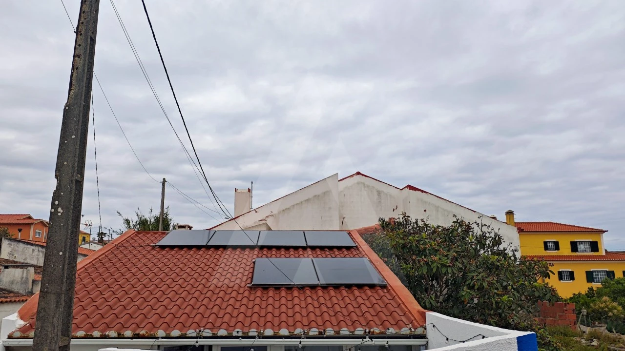 Moradia T2 para Venda em São Pedro da Cadeira Foto 24