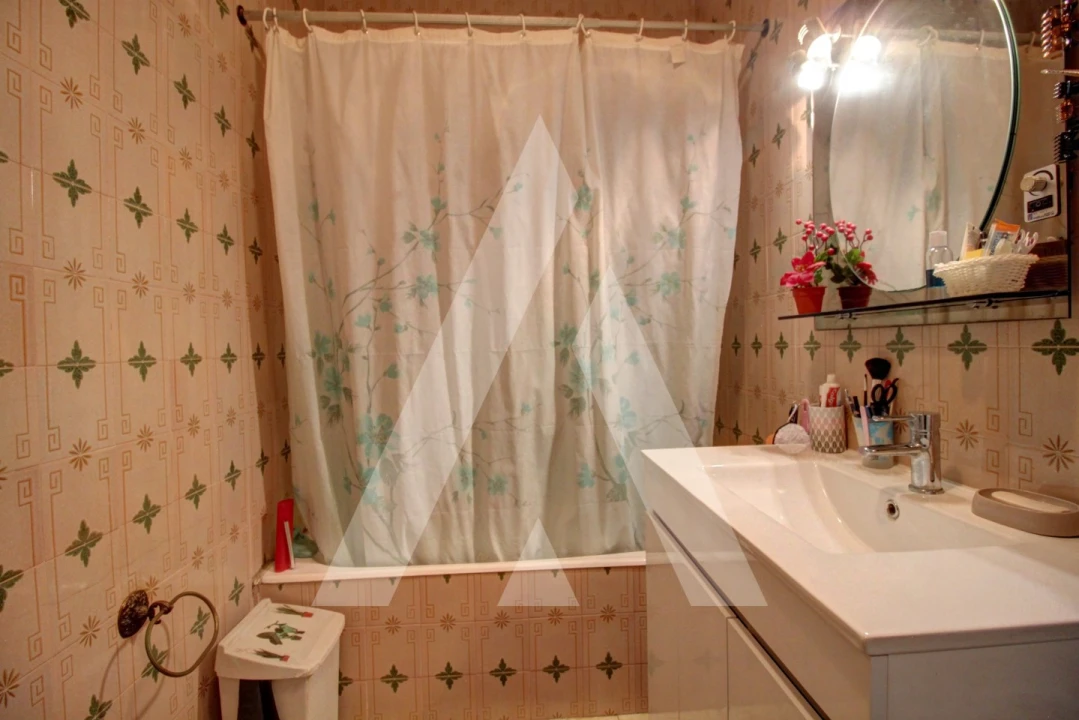 Apartamento T2 para Venda em Oliveira do Bairro Foto 17