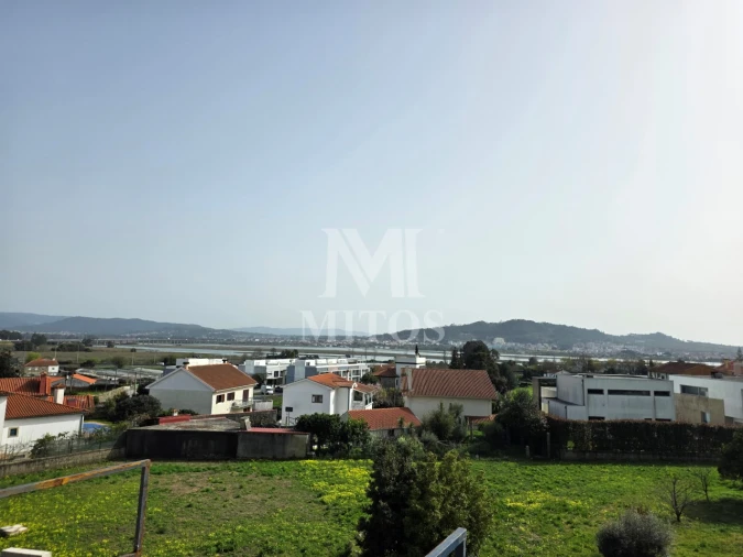 Moradia T3 para Venda em Santa Maria Maior e Monserrate e Meadela Foto 7