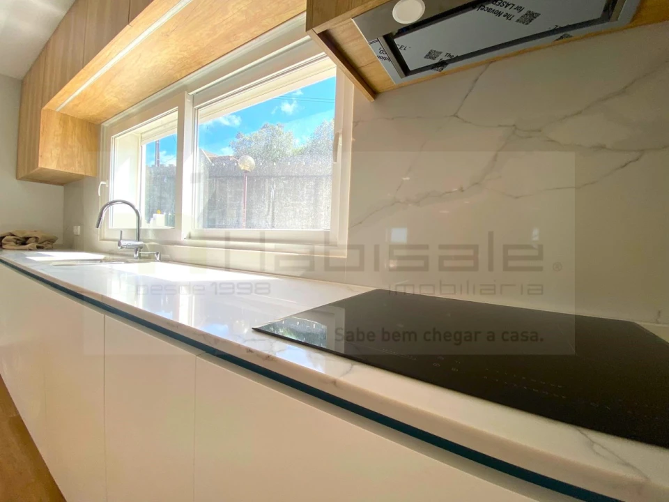 Moradia T3 para Venda em Almargem do Bispo, Pêro Pinheiro e Montelavar Foto 8