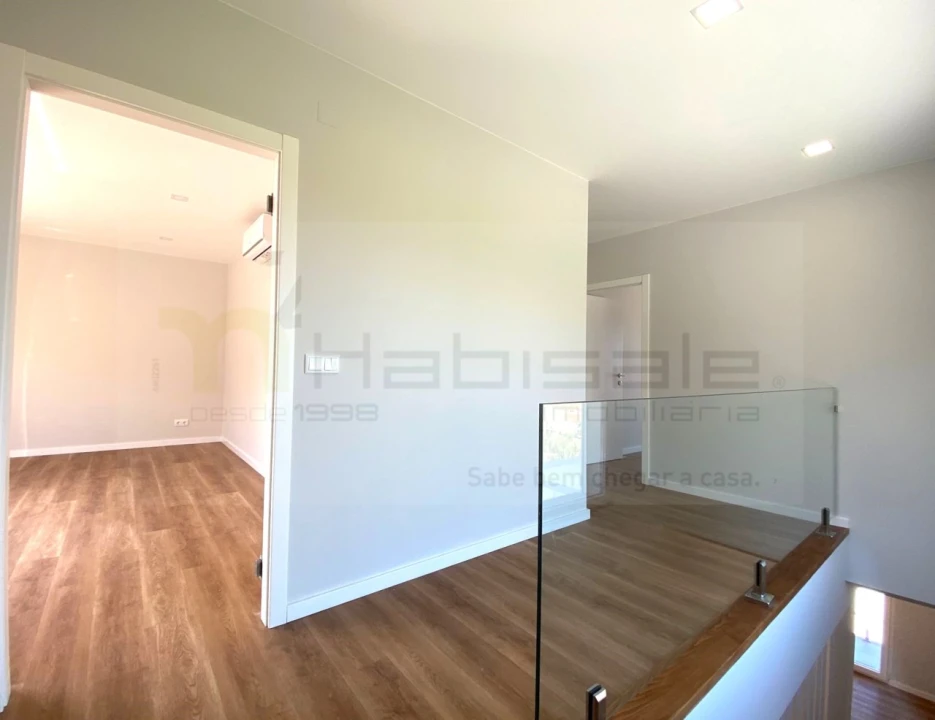 Moradia T3 para Venda em Almargem do Bispo, Pêro Pinheiro e Montelavar Foto 20