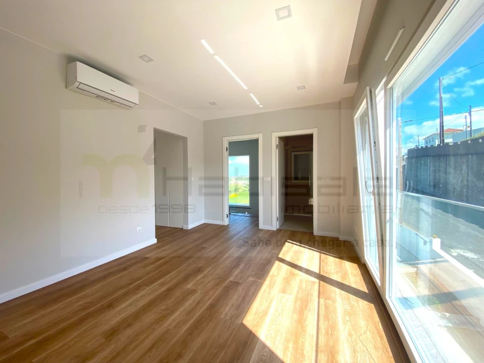 Moradia T3 para Venda em Almargem do Bispo, Pêro Pinheiro e Montelavar Foto 24