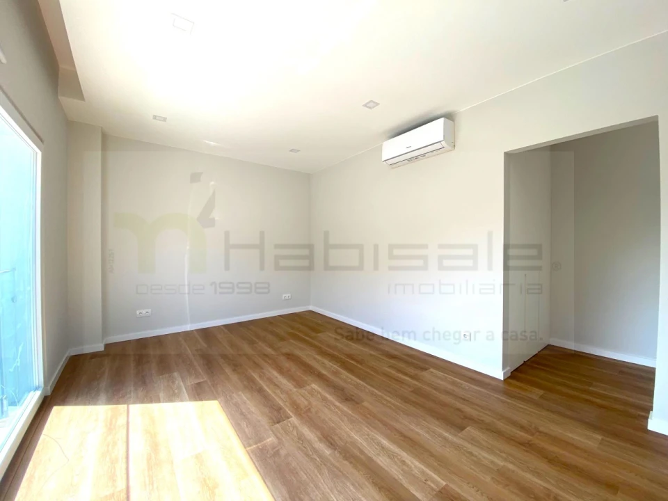 Moradia T3 para Venda em Almargem do Bispo, Pêro Pinheiro e Montelavar Foto 25