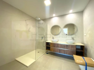 Moradia T3 para Venda em Almargem do Bispo, Pêro Pinheiro e Montelavar