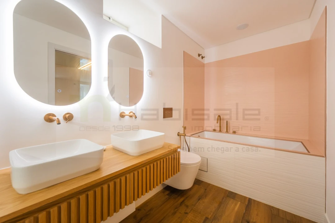 Apartamento T4 para Venda em Queluz e Belas Foto 5