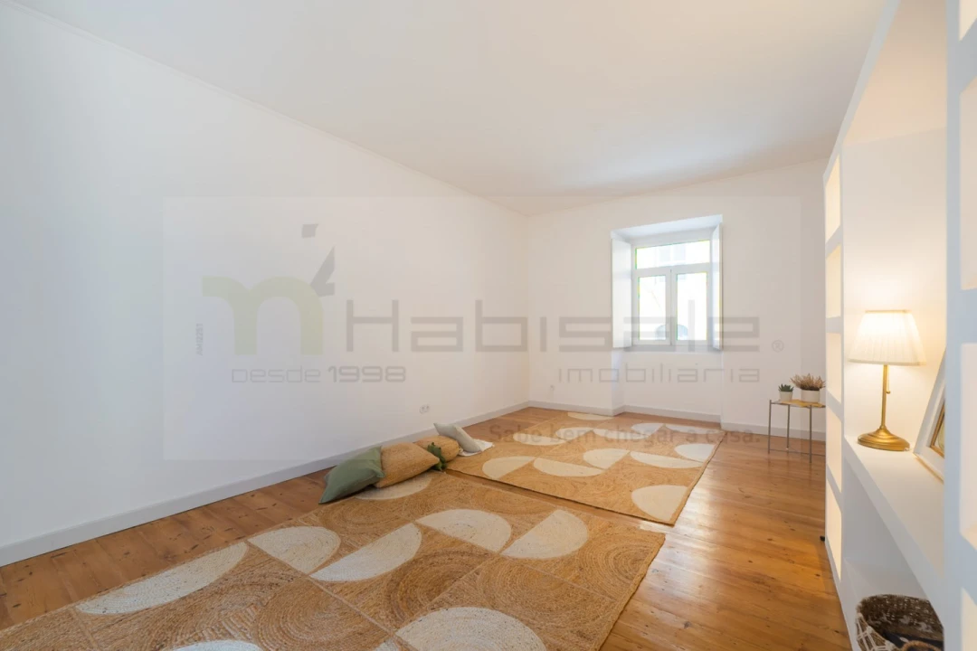 Apartamento T4 para Venda em Queluz e Belas Foto 11