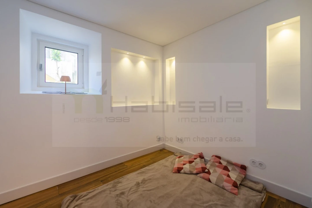 Apartamento T4 para Venda em Queluz e Belas Foto 26