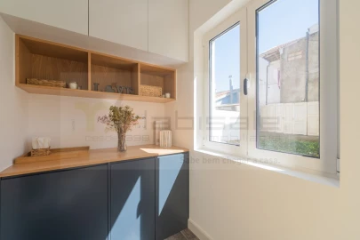 Apartamento T4 para Venda em Queluz e Belas