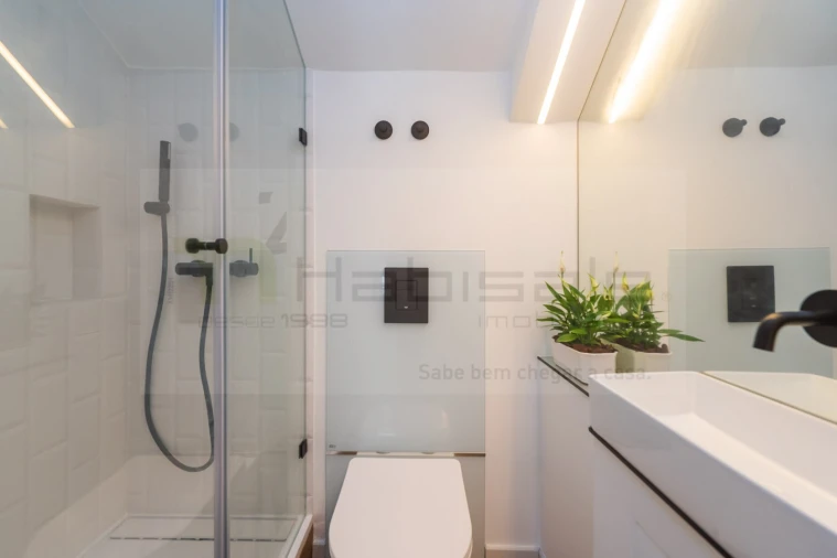 Apartamento T4 para Venda em Queluz e Belas Foto 14