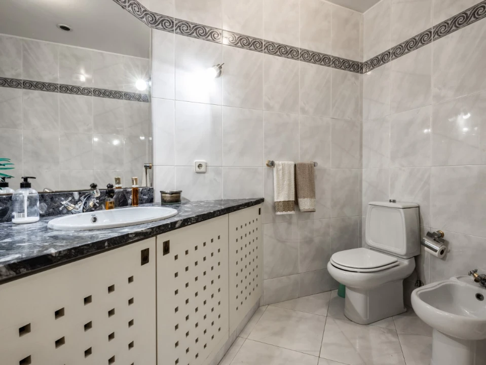 Apartamento T3 para Venda em Buarcos Foto 7