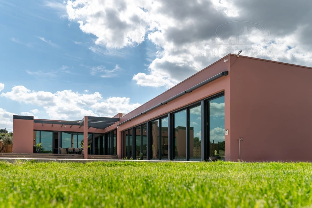 Quinta T6 para Venda em Nossa Senhora da Vila, Nossa Senhora do Bispo e Silveiras Foto 1