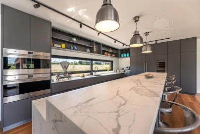 Quinta T6 para Venda em Nossa Senhora da Vila, Nossa Senhora do Bispo e Silveiras