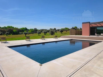 Quinta T6 para Venda em Nossa Senhora da Vila, Nossa Senhora do Bispo e Silveiras