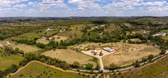 Quinta T6 para Venda em Nossa Senhora da Vila, Nossa Senhora do Bispo e Silveiras