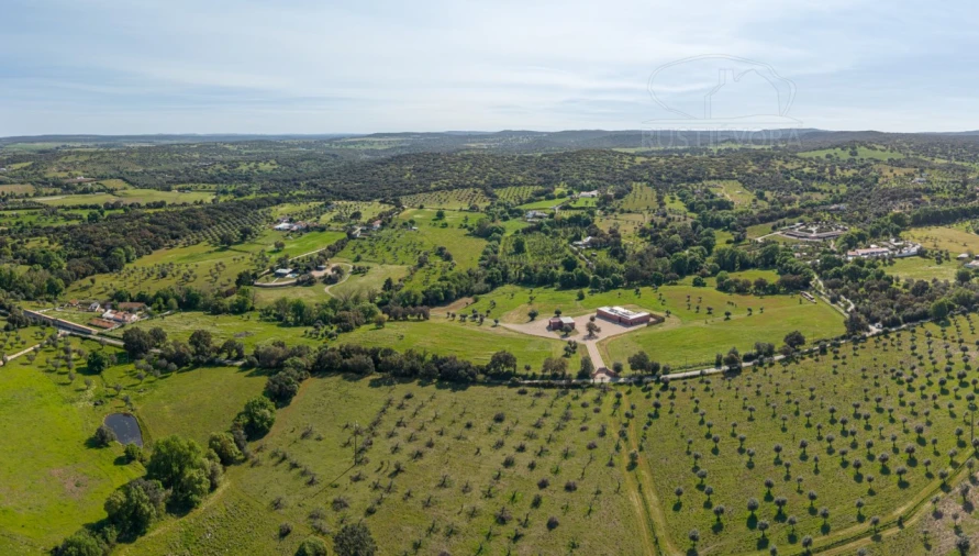 Quinta T6 para Venda em Nossa Senhora da Vila, Nossa Senhora do Bispo e Silveiras Foto 62