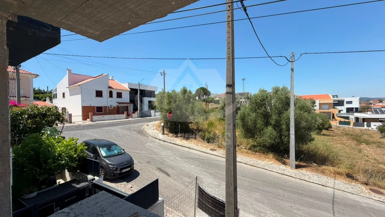Moradia T4 para Venda em Santa Iria de Azoia, São João da Talha e Bobadela Foto 19