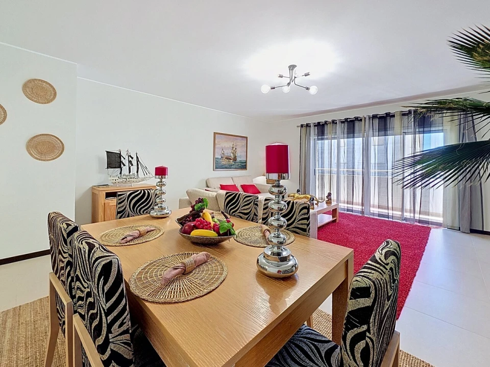 Apartamento T3 para Venda em Portimão Foto 3