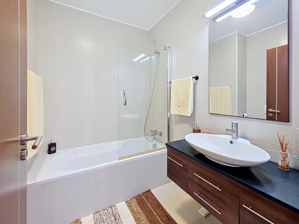 Apartamento T3 para Venda em Portimão Foto 15