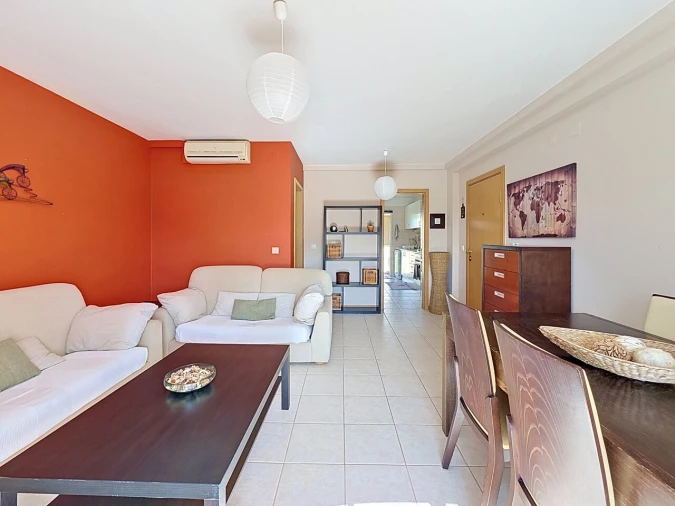 Apartamento T3 para Venda em Portimão Foto 2