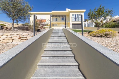 Moradia T7 para Venda em Sesimbra (Castelo)