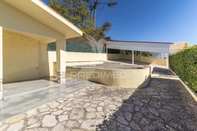 Moradia T7 para Venda em Sesimbra (Castelo)