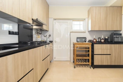 Moradia T7 para Venda em Sesimbra (Castelo)