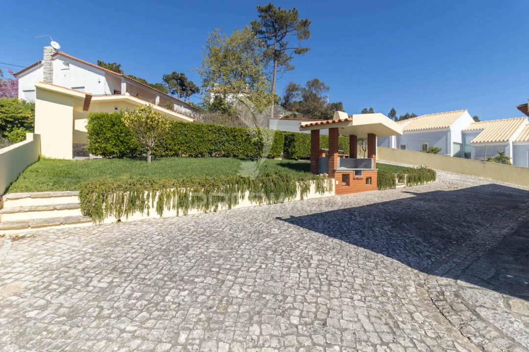 Moradia T7 para Venda em Sesimbra (Castelo) Foto 28