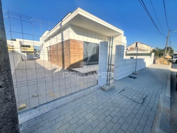 Moradia T3 para Venda em Fernao Ferro