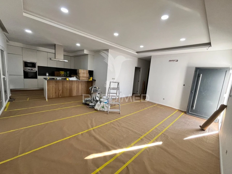 Moradia T3 para Venda em Fernao Ferro Foto 23