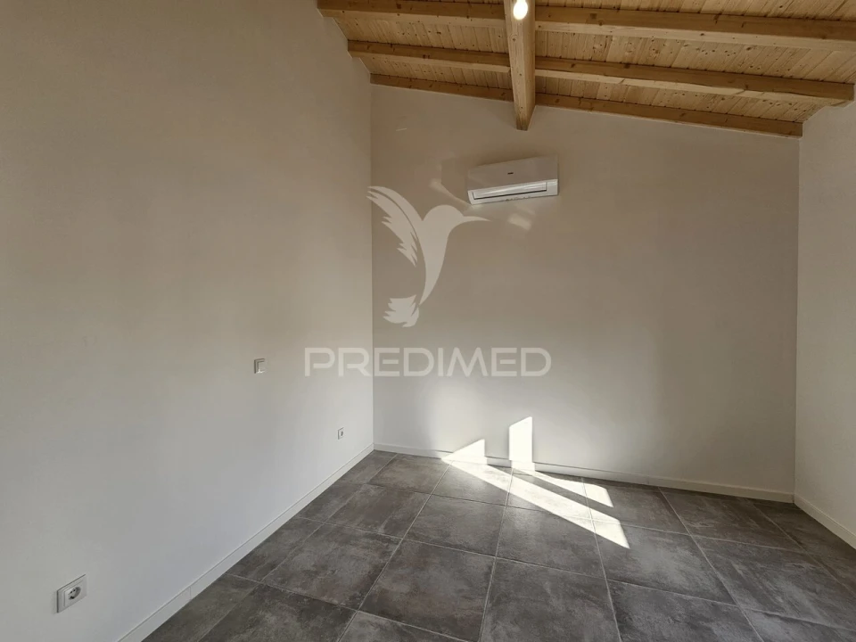 Moradia T2 para Venda em Entradas Foto 14