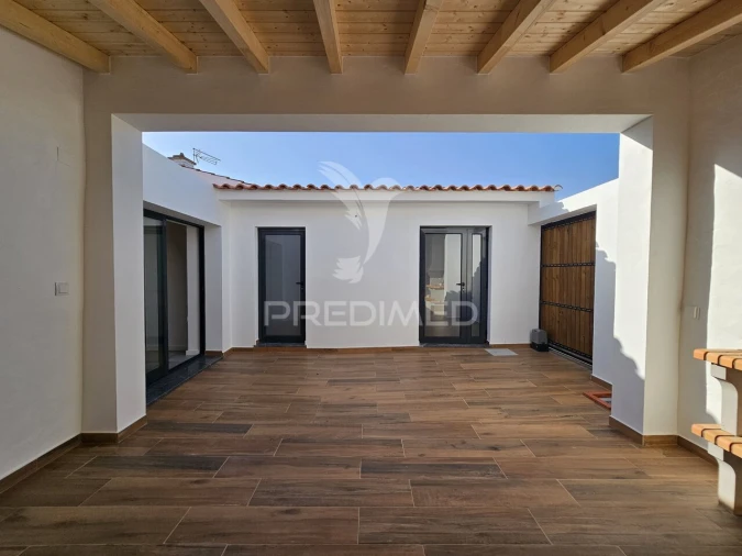 Moradia T2 para Venda em Entradas Foto 21