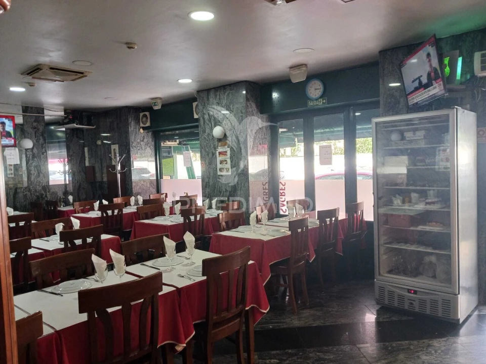 Loja para Trespasse em São Domingos de Benfica Foto 8