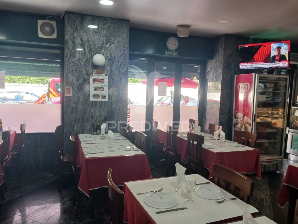 Loja para Trespasse em São Domingos de Benfica Foto 7