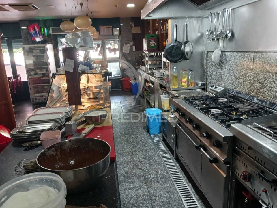 Loja para Trespasse em São Domingos de Benfica Foto 10