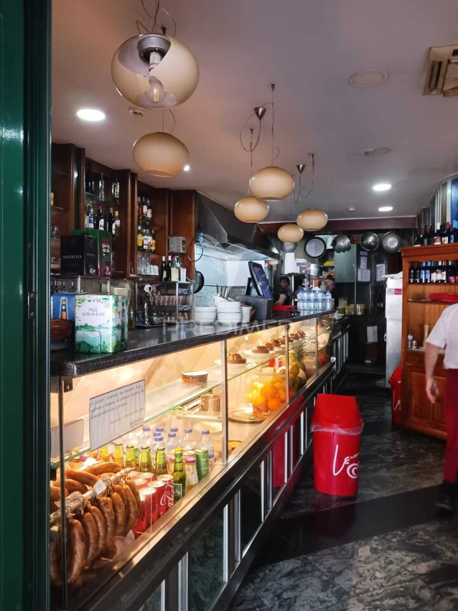 Loja para Trespasse em São Domingos de Benfica Foto 5