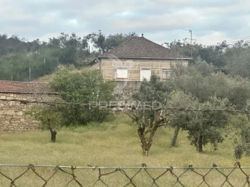 Moradia T3 para Venda em Vidago, Arcossó, Selhariz, Vilarinho Paranheiras