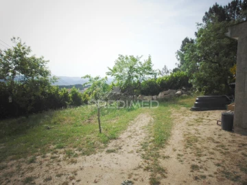 Terreno para Venda em Torgueda